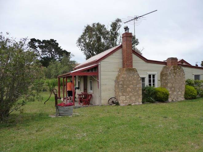 Poltalloch Station Image