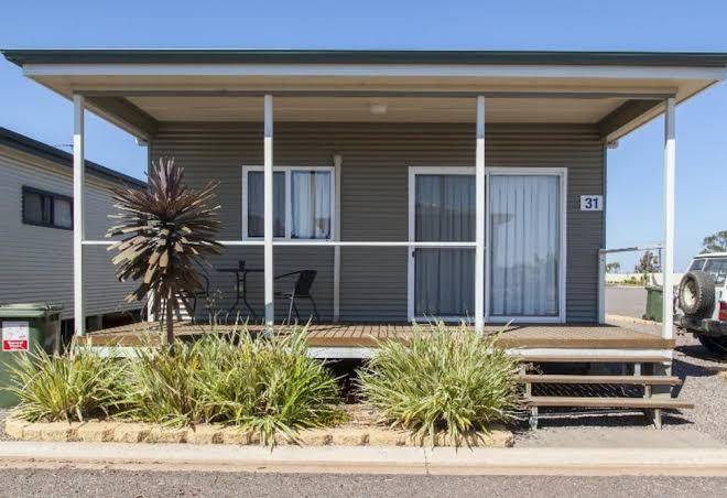 Sundowner Cabin & Tourist Park Image