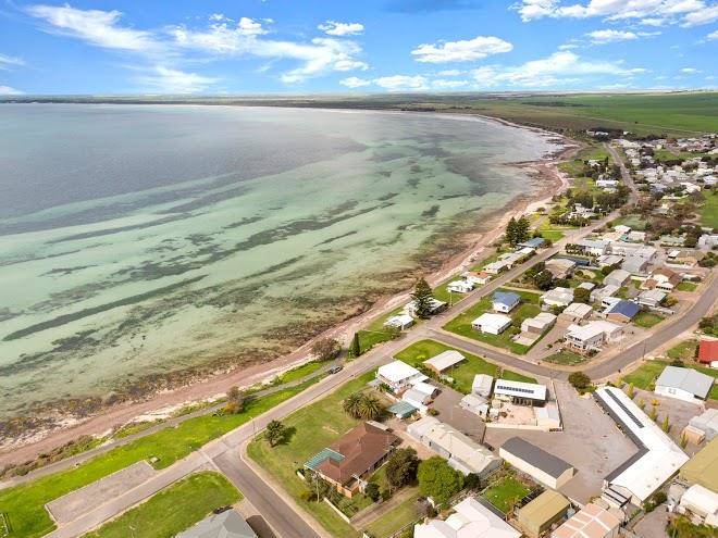 Point turton holiday units