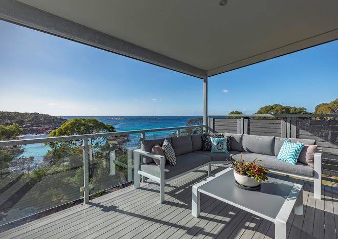 The Cove Bay Of Fires Image