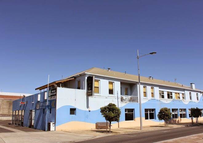 Beach hotel burnie