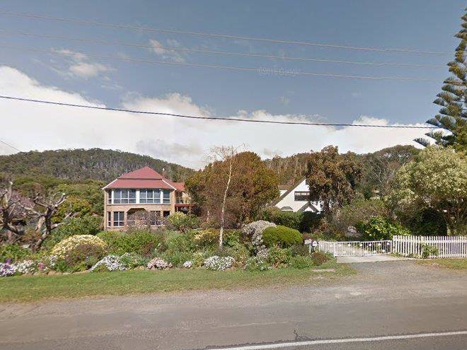 Inglenook by the sea