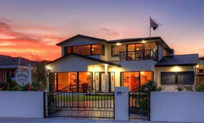 Birchwood accommodation devonport