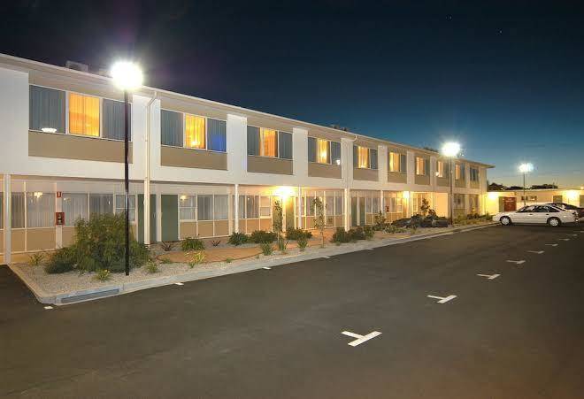 Edgewater hotel