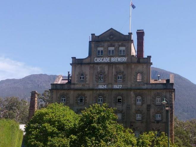 Cascade Hotel & Holiday Units Image