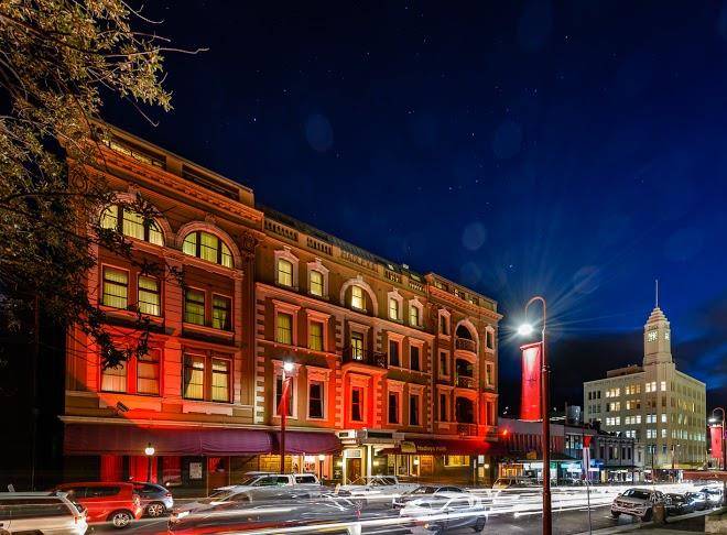 Hadley's Orient Hotel Image