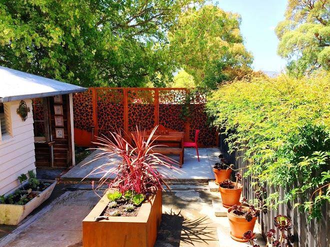 Red door terrace