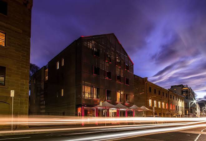 Salamanca wharf hotel