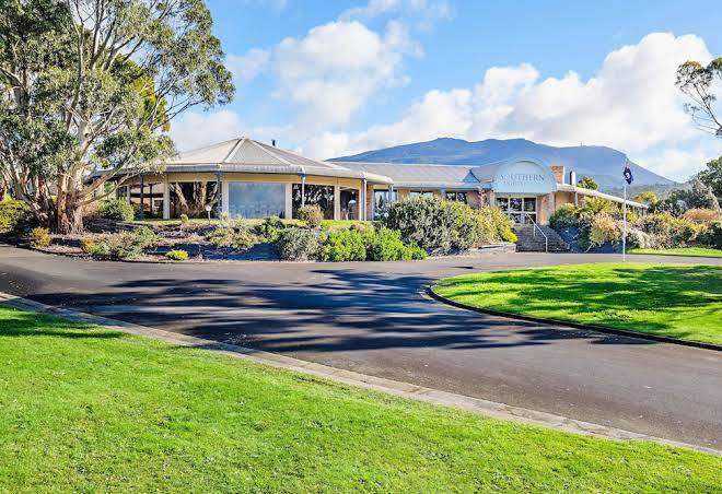 Southern Lights Hotel Image