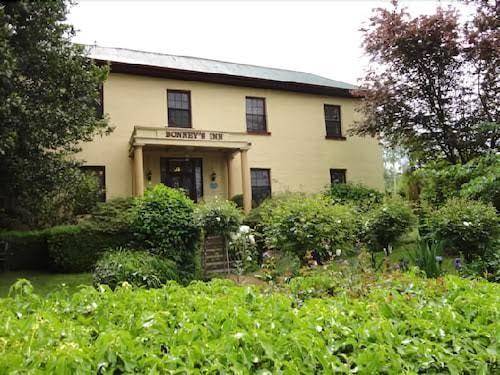 Bonney's Inn Image