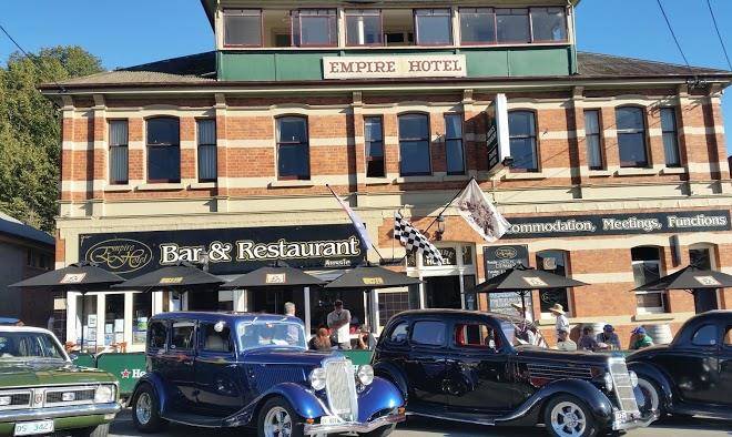 Empire hotel deloraine