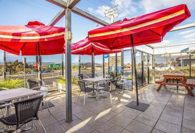 Riverside hotel bistro