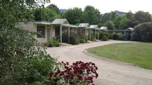 Bright holiday units ellenvale