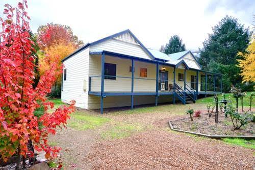 Camellia lodge