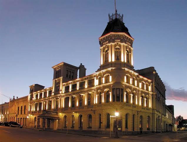 Craig's royal hotel