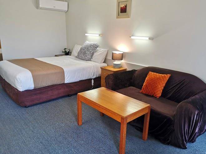 Eureka lodge motel