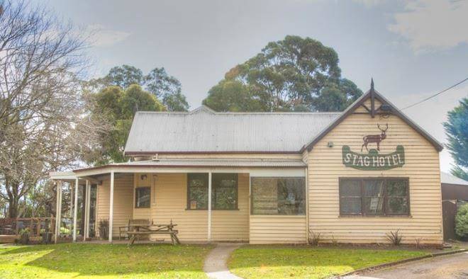 The stag hotel learmoth