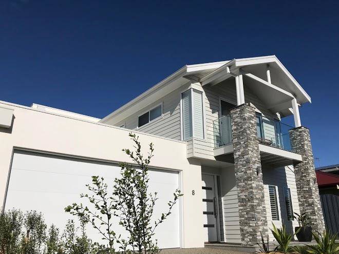 Cove place retreat