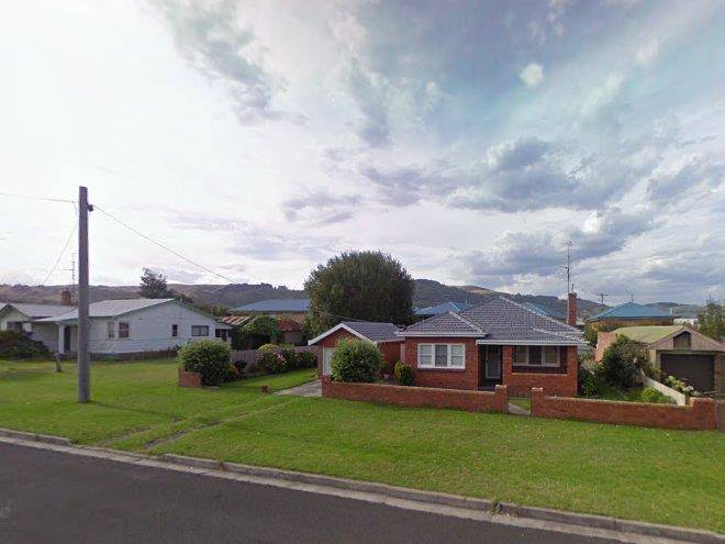 4 montrose ave