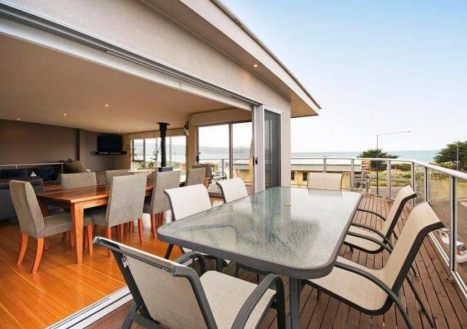 Balconies apollo bay