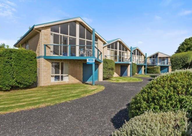 Cloud Nine Apollo Bay Image