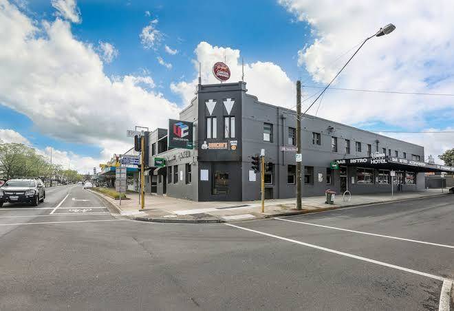 The Union Club Hotel Colac Image