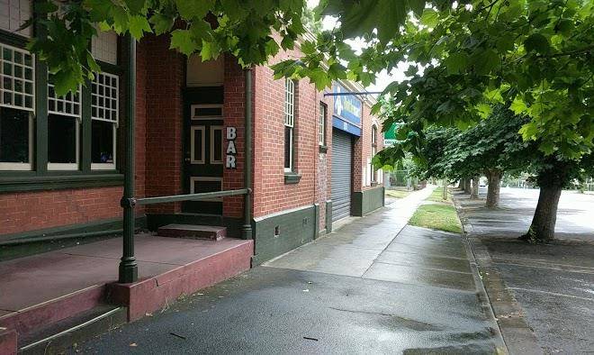 Thommo's Hotel Image