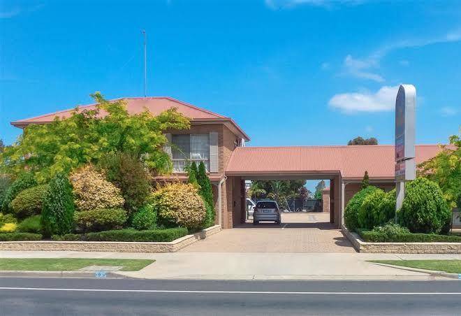 Colonial motor inn bairnsdale