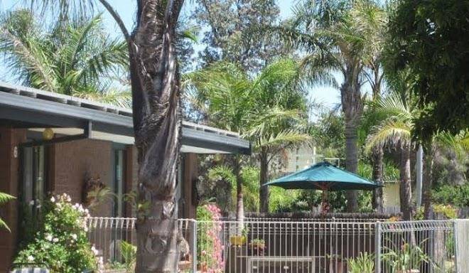 Lakes waterfront motel