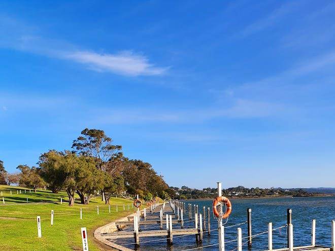 Mallacoota foreshore holiday park