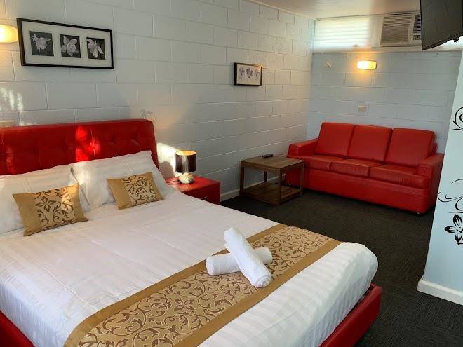 Nowa nowa hotel motel