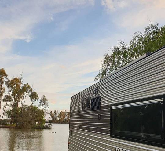 Cohuna waterfront holiday park