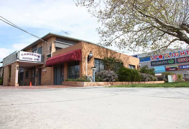 Carnegie motor inn