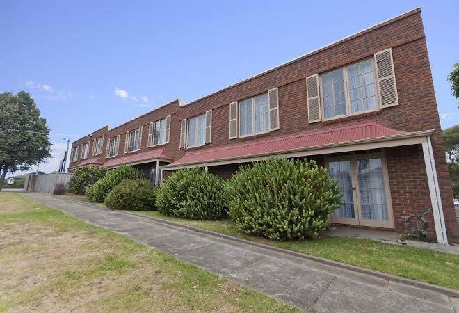 William dutton motel