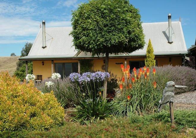 Millduck strawbale b&b