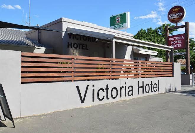 Victoria hotel motel