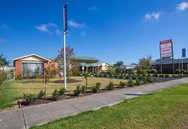 Rose garden motel