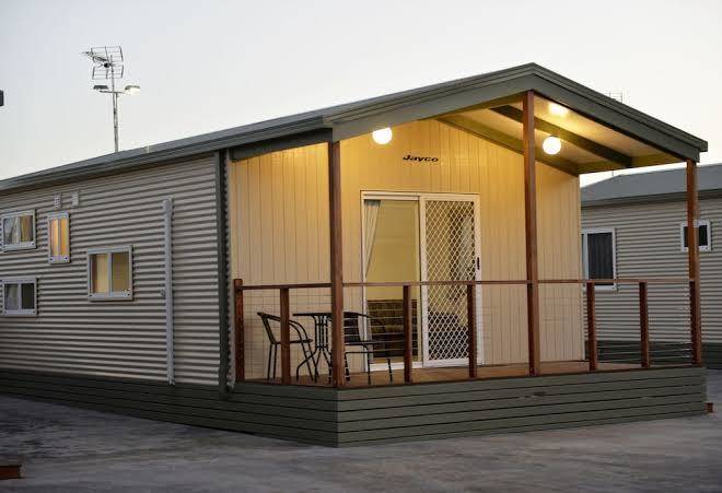 Riverside cabin park