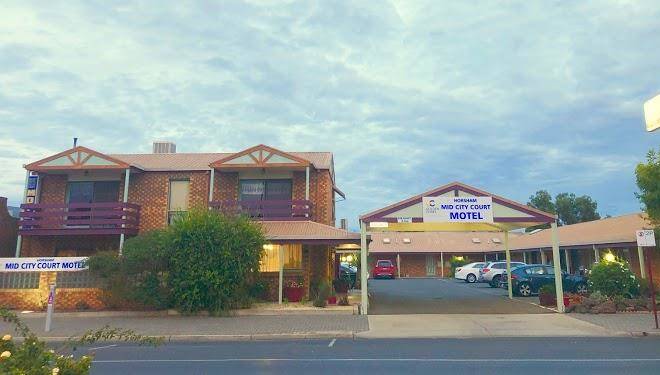 Horsham mid city court motel