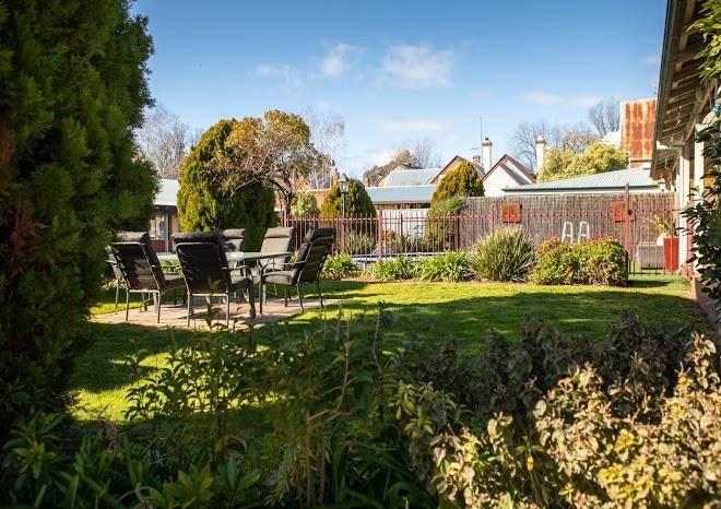 Beechworth carriage motor inn