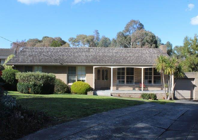 Australian home away doncaster grange park