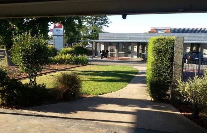 Mansfield motel