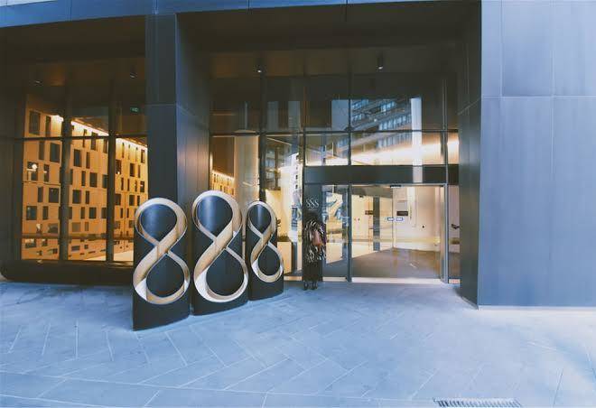 8 9 waterside s collection