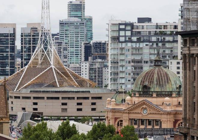 The victoria hotel melbourne