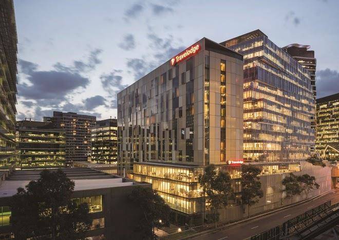 Travelodge hotel melbourne docklands