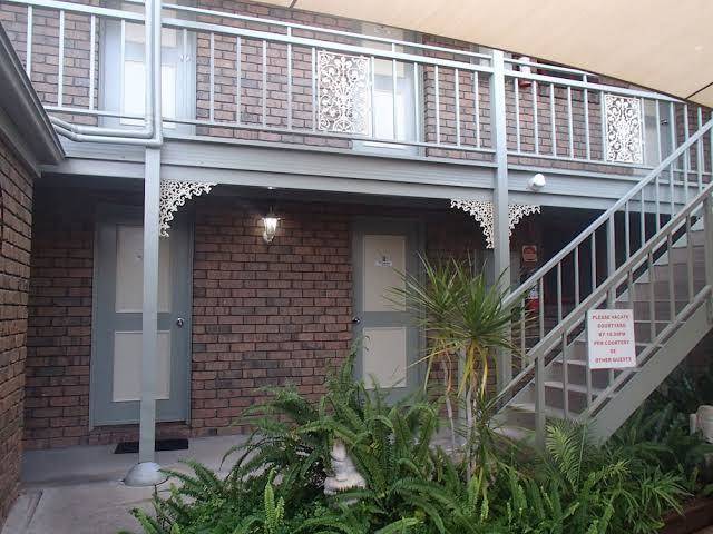 City Colonial Motor Inn Image