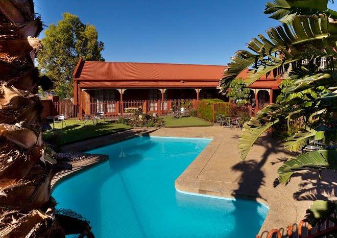 Early australian motor inn