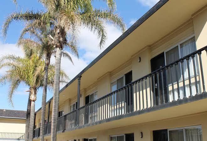 Boulevard motor inn