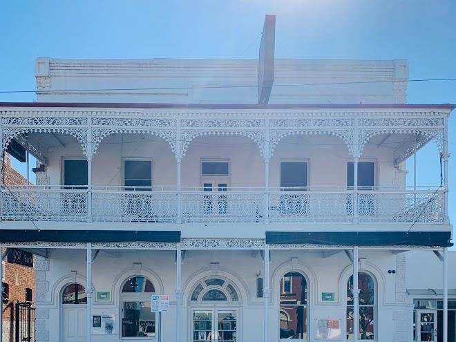 Yarrawonga hotel