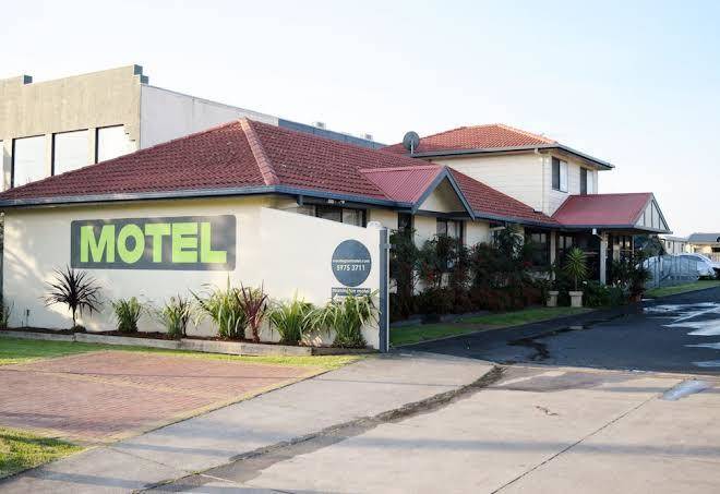 Mornington motel